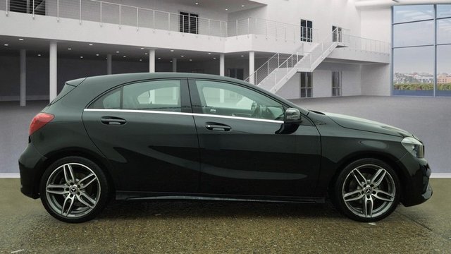 2018 Mercedes-Benz A-Class 1.5L Amg Line 5dr - Photo 11