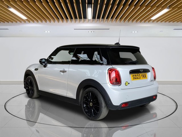 2023 MINI Electric Hatch - Photo 6