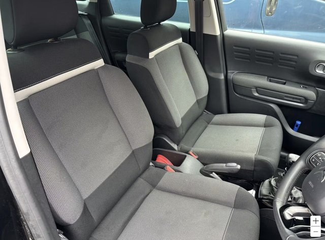 2023 CITROEN C3 AIRCROSS 1.2 PureTech C-Series Edition SUV 5dr Petrol Manual Euro 6 (s/s) (110 ps) - Photo 3