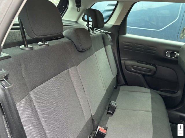 2023 CITROEN C3 AIRCROSS 1.2 PureTech C-Series Edition SUV 5dr Petrol Manual Euro 6 (s/s) (110 ps) - Photo 8