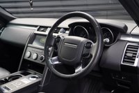 USED 2019 69 LAND ROVER DISCOVERY 3.0 SD V6 Landmark Edition Auto 4WD Euro 6 (s/s) 5dr Pan roof- heated seats