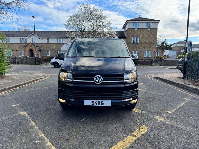2019 Volkswagen Transporter 2L Highline 5dr - Photo 2