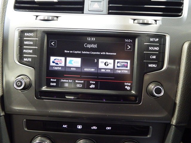 2015 VOLKSWAGEN GOLF - Photo 4