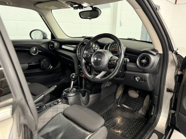 2017 MINI HATCH 2017 2.0 Cooper S Hatchback 3dr Petrol Auto Euro 6 (s/s) (192 ps) - Photo 7