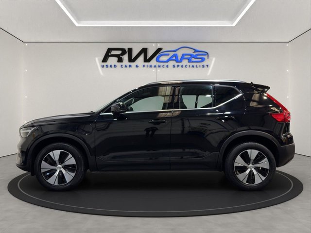 2022 Volvo Xc40 1.5L Core 5dr - Photo 2