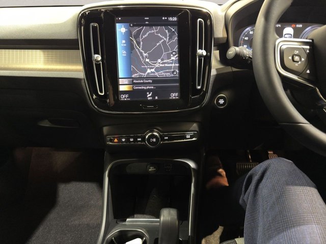 2022 Volvo Xc40 1.5L Core 5dr - Photo 10