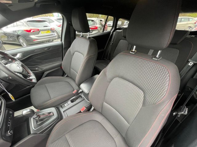 2023 Ford Focus 1L St-Line 5dr - Photo 10