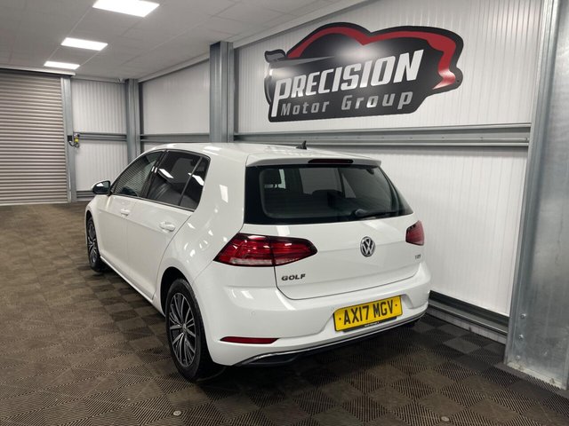 2017 VOLKSWAGEN GOLF (2017) - Photo 12