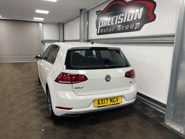 2017 VOLKSWAGEN GOLF (2017) - Photo 10