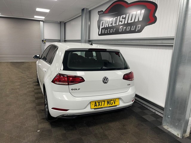 2017 VOLKSWAGEN GOLF (2017) - Photo 6