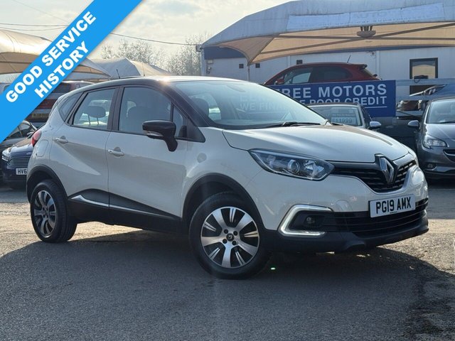 View our RENAULT CAPTUR