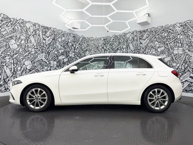 2019 Mercedes-Benz A-Class 1.5L Sport 5dr - Photo 11