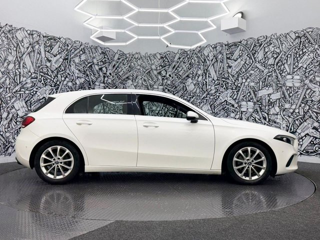 2019 Mercedes-Benz A-Class 1.5L Sport 5dr - Photo 12