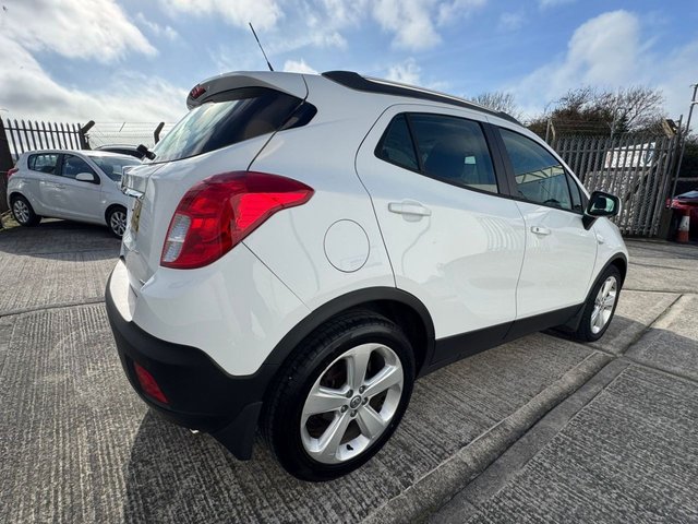 2013 Vauxhall Mokka 1.7L Exclusiv 5dr - Photo 11