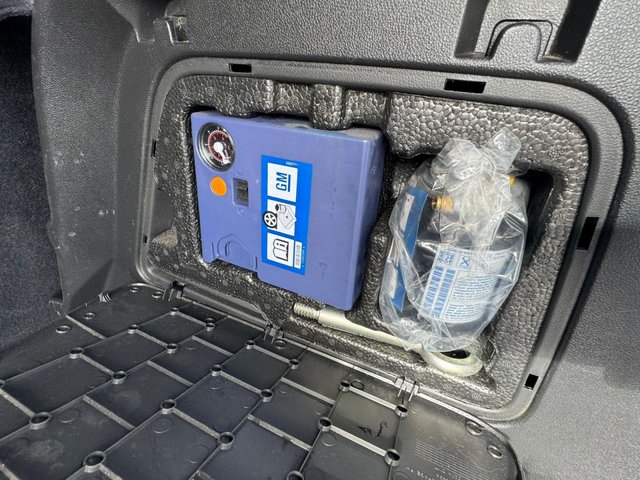 2013 Vauxhall Mokka 1.7L Exclusiv 5dr - Photo 10