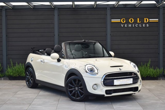 View our MINI CONVERTIBLE
