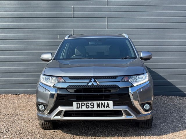 2019 MITSUBISHI OUTLANDER - Photo 10
