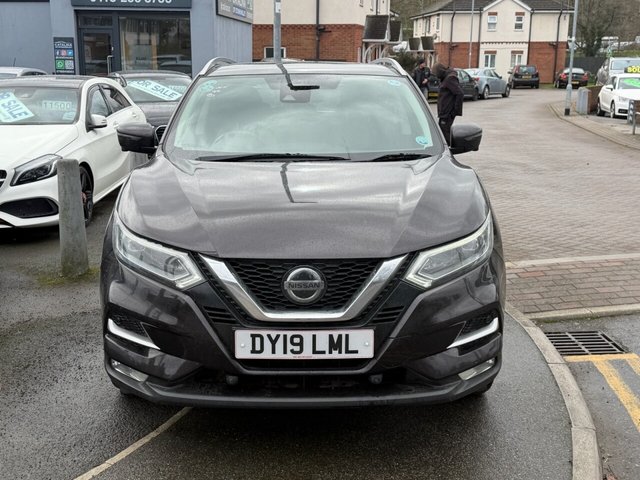 2019 Nissan Qashqai 1.5L Tekna 5dr - Photo 2
