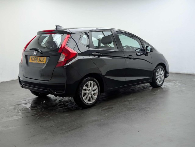 USED 2018 68 HONDA JAZZ 1.3 Jazz SE Navi i-VTec CVT 5dr CLICK&COLLECT/HOME DELIVERY