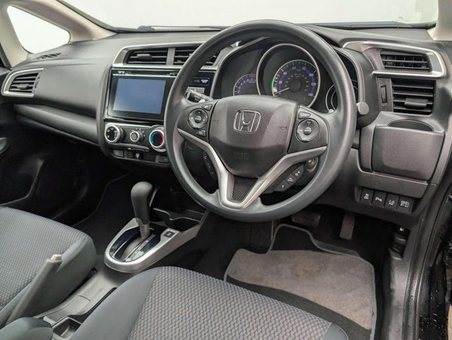 USED 2018 68 HONDA JAZZ 1.3 Jazz SE Navi i-VTec CVT 5dr CLICK&COLLECT/HOME DELIVERY