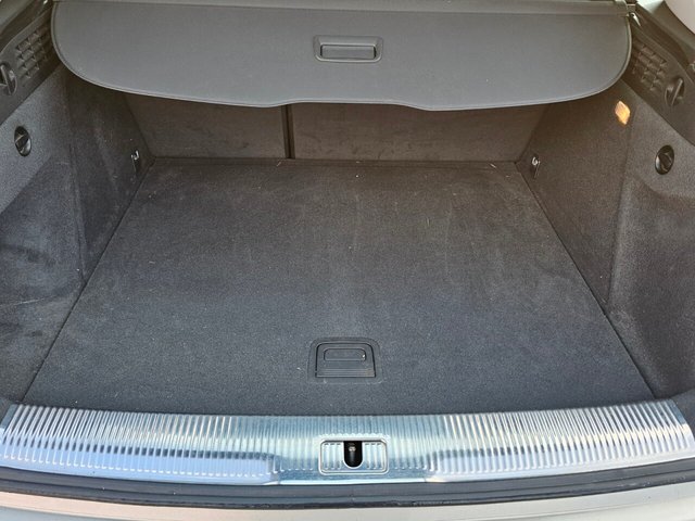 2015 AUDI Q3 - Photo 12