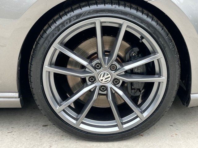 2017 VOLKSWAGEN GOLF 2.0 TSI BlueMotion Tech R Estate 5dr Petrol DSG 4MOTION Euro 6 (s/s) (300 ps) - Photo 9