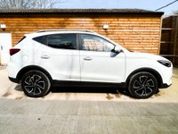USED 2024 73 MG MG ZS 1.0 T-GDI Exclusive SUV 5dr Petrol Auto Euro 6 (111 ps) 