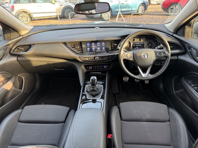 2018 VAUXHALL INSIGNIA - Photo 3