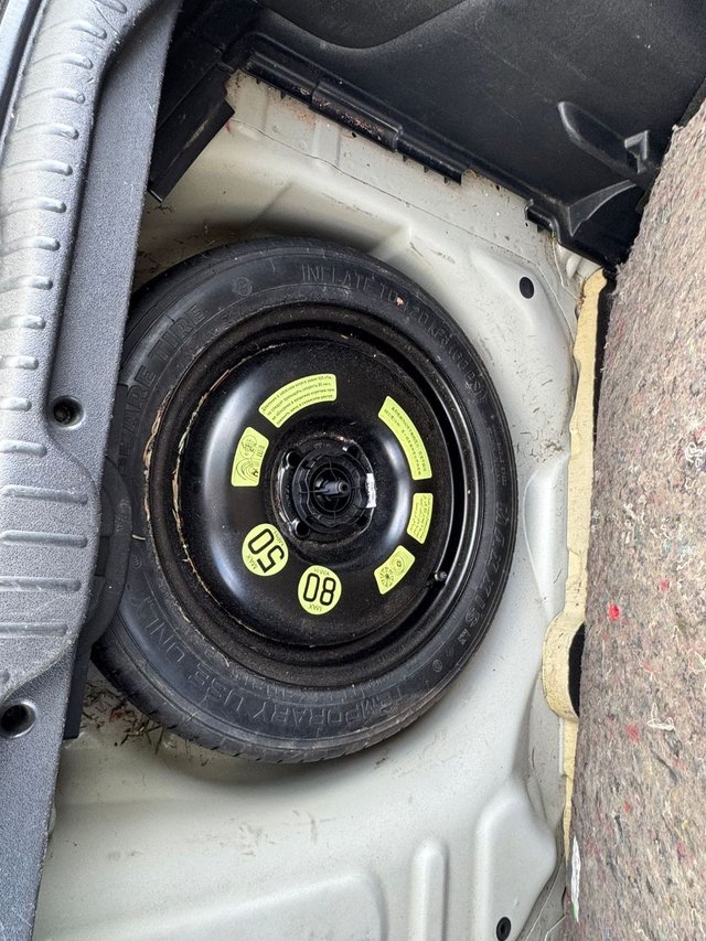 2017 Citroen C3 Picasso 1.6L Edition 5dr - Photo 8