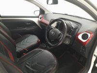 USED 2017 67 TOYOTA AYGO 1.0 VVT-i x-claim Funroof 5dr Petrol Manual Euro 6 (68 ps) 