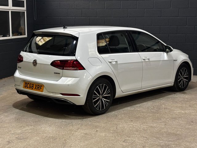 2019 VOLKSWAGEN GOLF - Photo 11