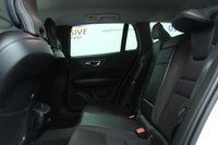 USED 2019 19 VOLVO V60 2.0 D3 Momentum Estate 5dr Diesel Manual Euro 6 (s/s) (150 ps) 