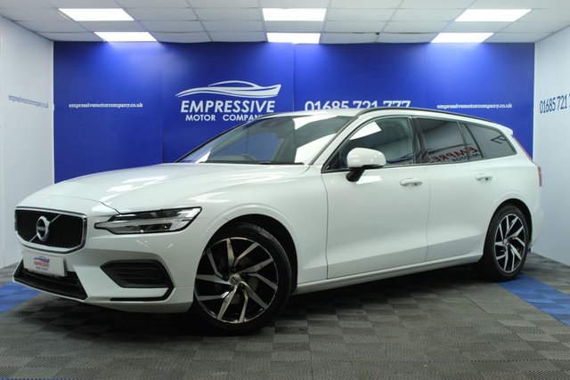 2019 VOLVO V60 - Photo 4