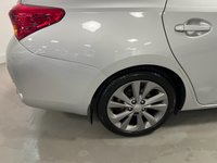 USED 2014 64 TOYOTA AURIS 1.8 VVT-h Excel Touring Sports 5dr Petrol Hybrid CVT Euro 5 (s/s) (136 ps) 