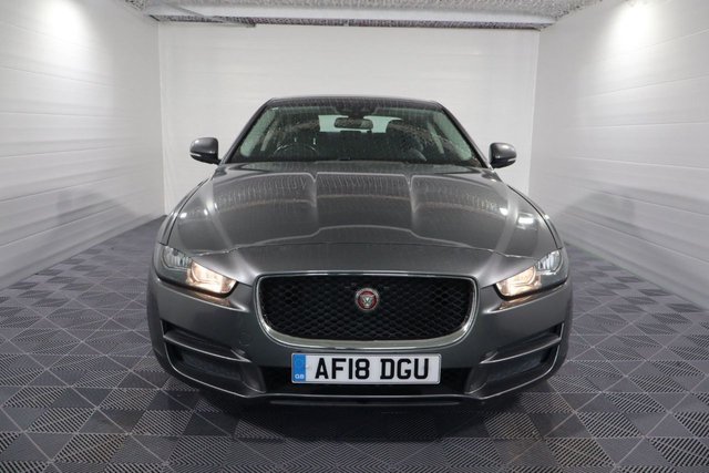 2018 JAGUAR XE 2.0d Prestige Saloon 4dr Diesel Auto Euro 6 (s/s) (163 ps) - Photo 2