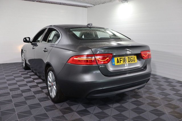 2018 JAGUAR XE 2.0d Prestige Saloon 4dr Diesel Auto Euro 6 (s/s) (163 ps) - Photo 6