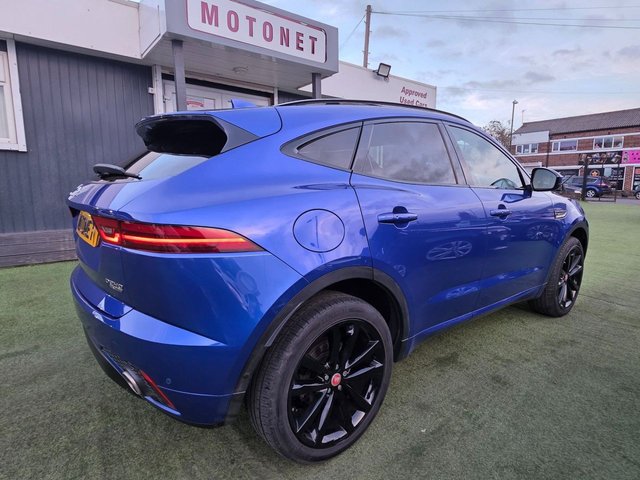 2018 JAGUAR E-PACE 2.0 D240 R-Dynamic HSE SUV 5dr Diesel Auto AWD Euro 6 (s/s) (240 ps) - Photo 10