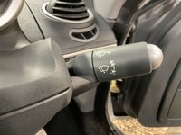USED 2006 56 SMART ROADSTER 0.7 Brabus Convertible 2dr Petrol Automatic (126 g/km, 101 bhp) UNIQUE OPPORTUNITY 16,314 MILES ONLY ONE PRIVATE OWNER