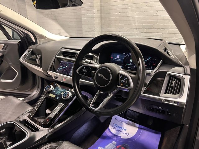 2021 Jaguar I-Pace - Photo 11