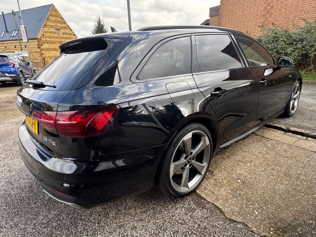 2021 Audi A4 Avant 2L Black Edition 5dr - Photo 8
