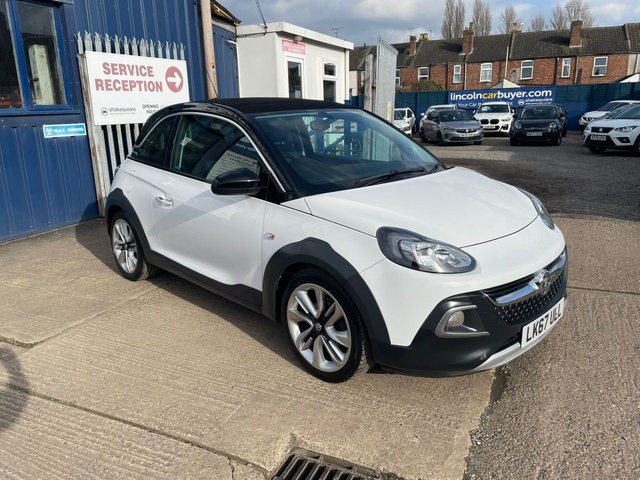 2017 VAUXHALL ADAM 2017 1.4i ROCKS AIR Hatchback 3dr Petrol Manual Euro 6 (87 ps) - Photo 10