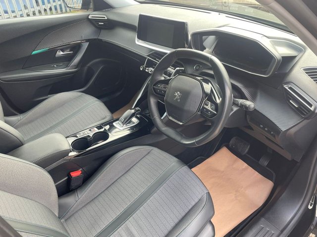 2021 PEUGEOT 2008 2021 1.2 PureTech Allure Premium SUV 5dr Petrol EAT Euro 6 (s/s) (130 ps) - Photo 2