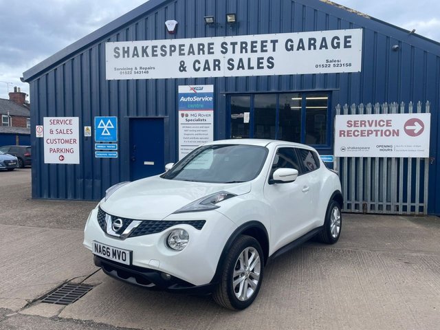 2016 NISSAN JUKE 2016 1.5 dCi N-Connecta SUV 5dr Diesel Manual Euro 6 (s/s) (110 ps)