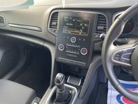 USED 2019 19 RENAULT MEGANE 1.3 TCe Play Sport Tourer 5dr Petrol Manual Euro 6 (s/s) (140 ps) 