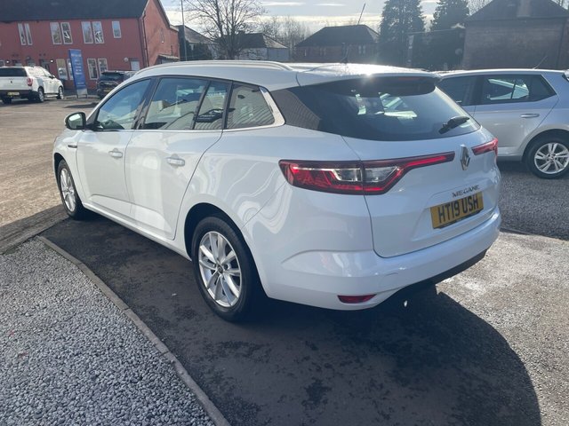 2019 Renault Megane 1.3L Play 5dr - Photo 6