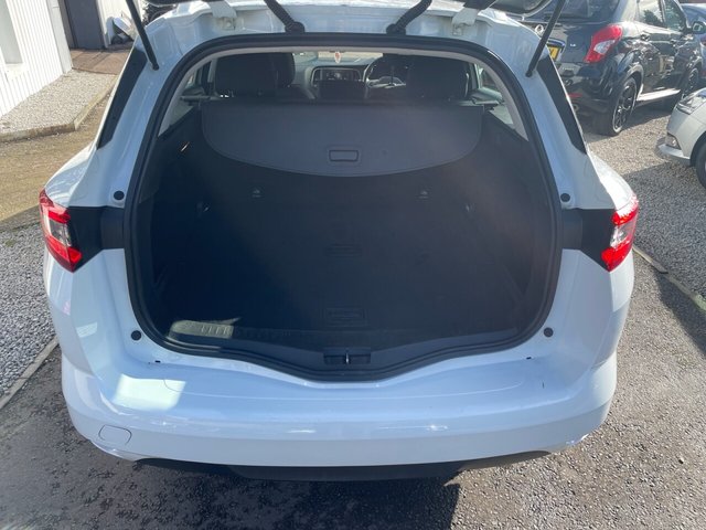 2019 Renault Megane 1.3L Play 5dr - Photo 10