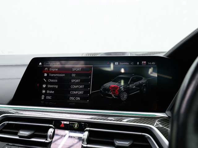 2022 BMW X6 M - Photo 7