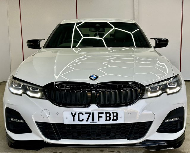 2021 BMW 3 Series 2L M Sport 4dr - Photo 4
