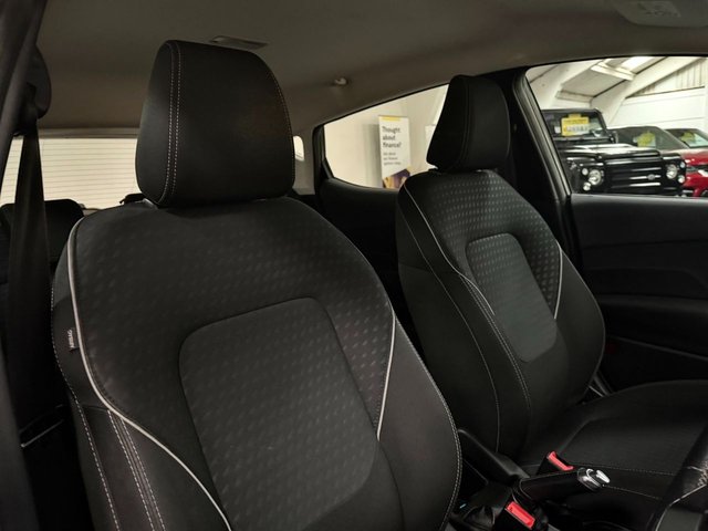 2018 Ford Fiesta - Photo 3