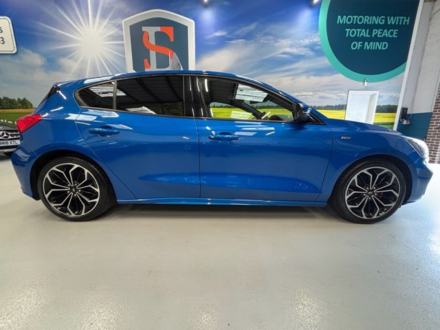 2019 Ford Focus 1L St-Line X 5dr - Photo 4